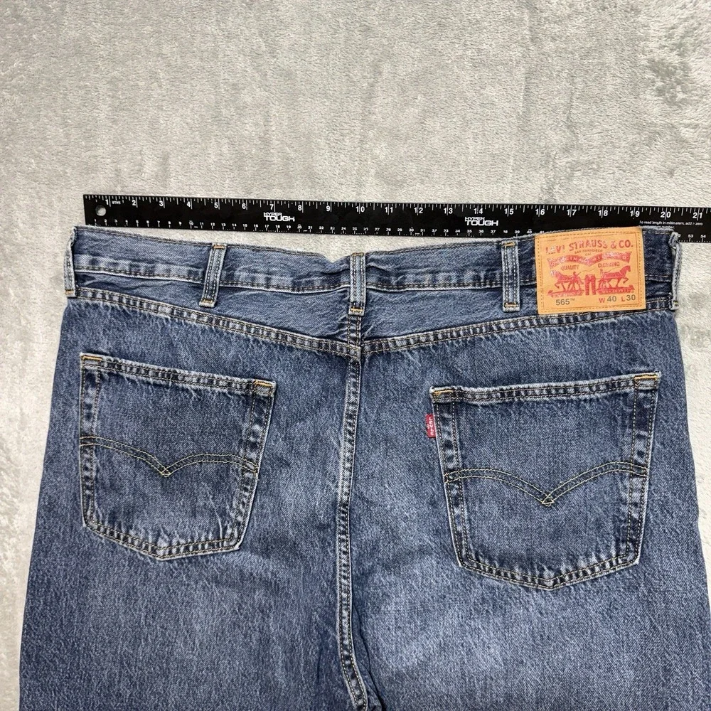 Levi's 565 Loose Straight Fit Jeans Men's 40x27 (Tagged 40x30) Blue Altered‎